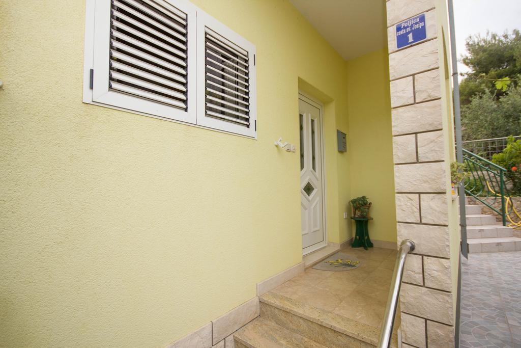 Apartments Mornar Poljica  المظهر الخارجي الصورة