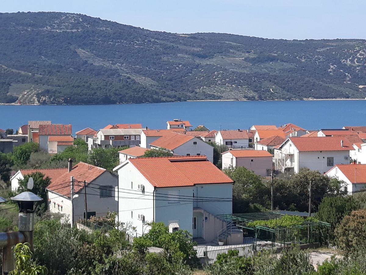 Apartments Mornar Poljica  المظهر الخارجي الصورة